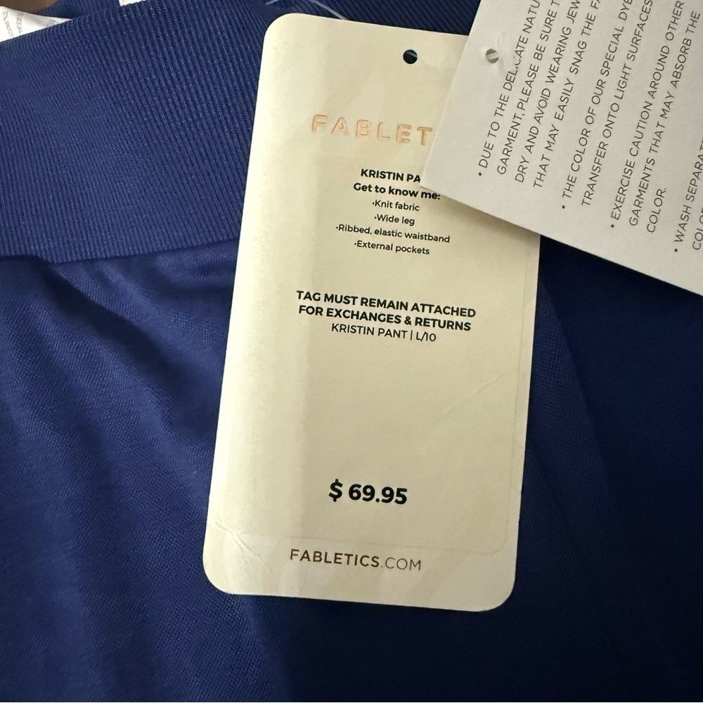 NWT Fabletics Kristin Pant Women’s Size Large Wide Leg Pockets Dark Blue - Picture 2 of 6